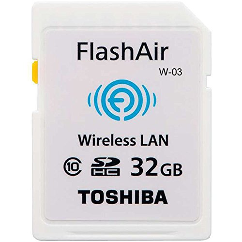 東芝 TOSHIBA 無線LAN搭載 FlashAir III 最新世代 Wi-Fi SDHCカード Class10 日本製 [並行輸入品] (32GB)